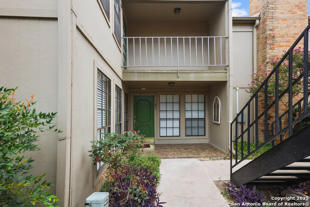 Listing photo id 0 for 7711 Callaghan 802