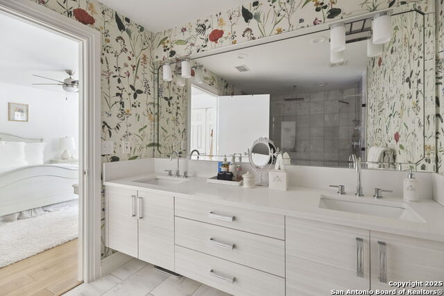 Image 14 of 24 For 167 Country