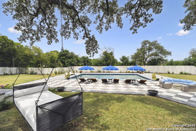 Image 21 of 24 For 167 Country