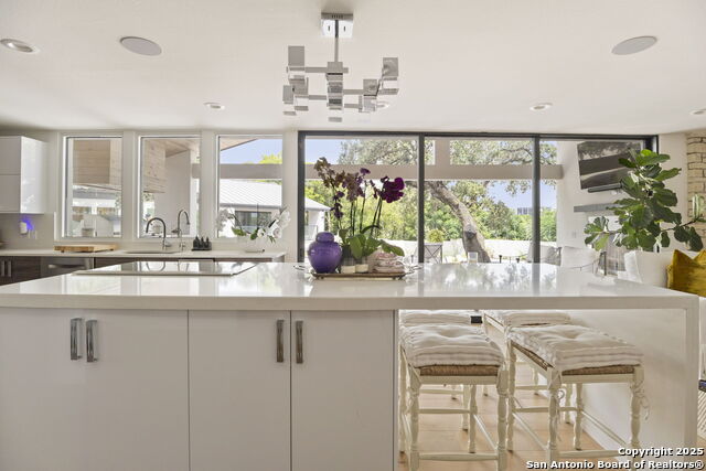 Image 8 of 24 For 167 Country