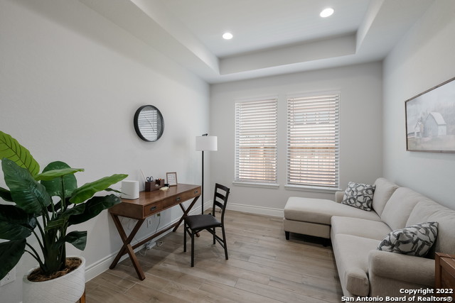 Image 13 of 23 For 14113 Desperado