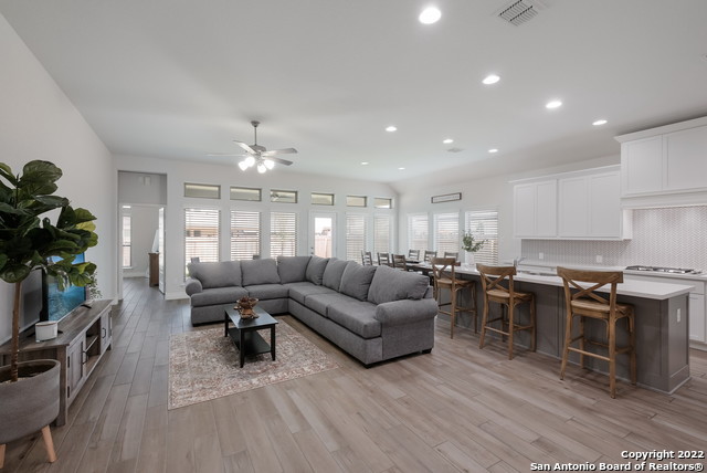 Image 3 of 23 For 14113 Desperado