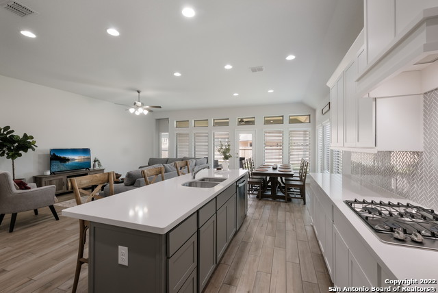 Image 9 of 23 For 14113 Desperado