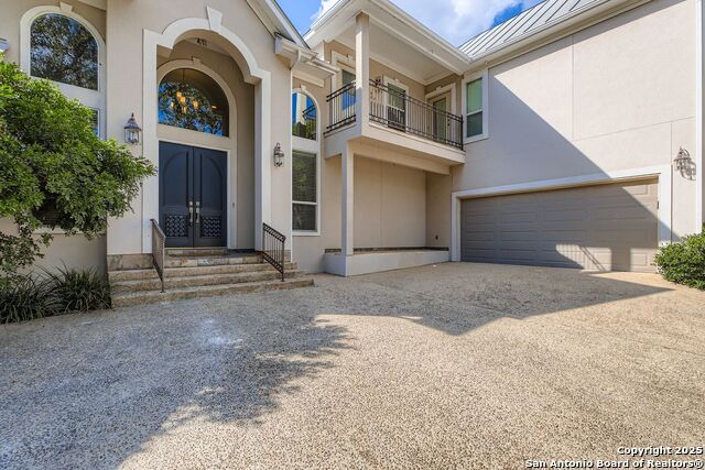 Image 3 of 25 For 14107 Bluff Grove