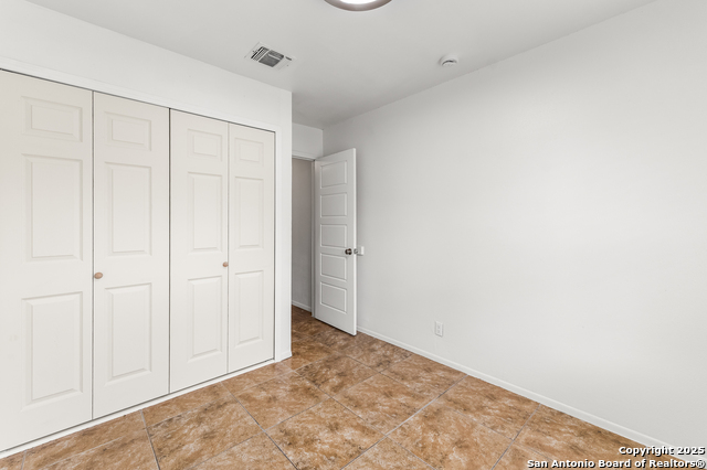 Image 22 of 29 For 9726 Hidden Swan