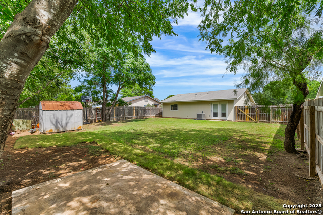 Image 5 of 29 For 9726 Hidden Swan