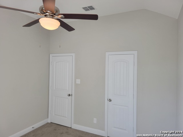 Listing photo id 16 for 8225 Limerick Falls