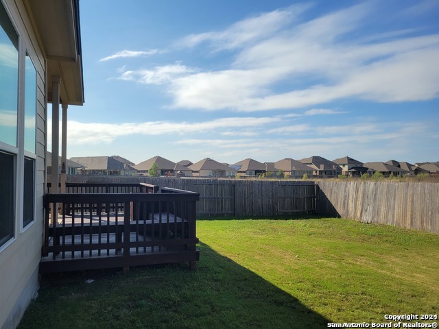 Listing photo id 29 for 8225 Limerick Falls