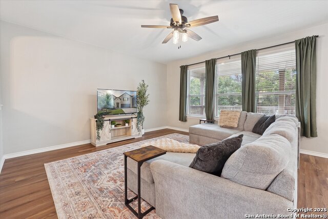 Image 11 of 49 For 11314 Hill Top