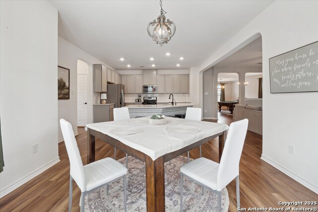 Image 15 of 49 For 11314 Hill Top