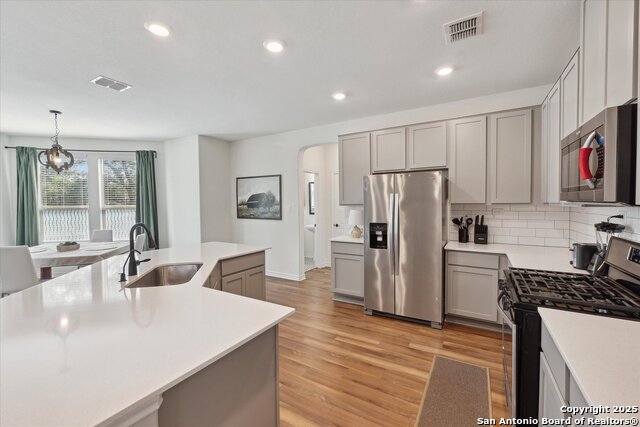 Image 22 of 49 For 11314 Hill Top