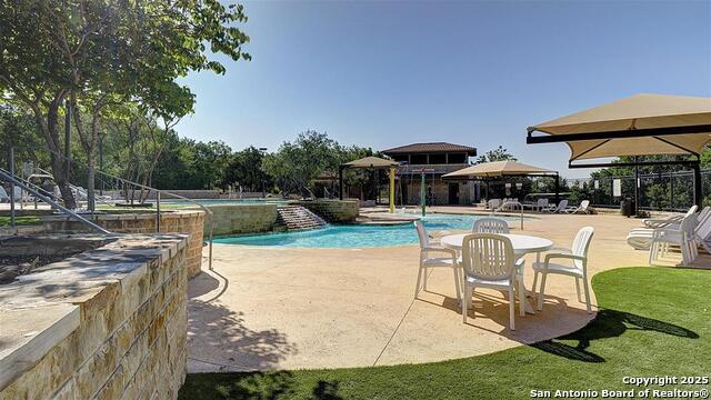 Listing photo id 15 for 1103 Argon Way