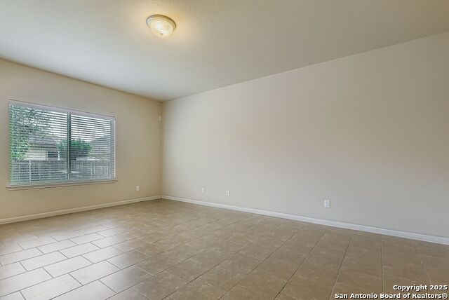 Image 10 of 28 For 9035 Gull