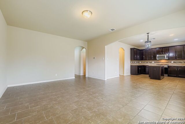 Image 11 of 28 For 9035 Gull