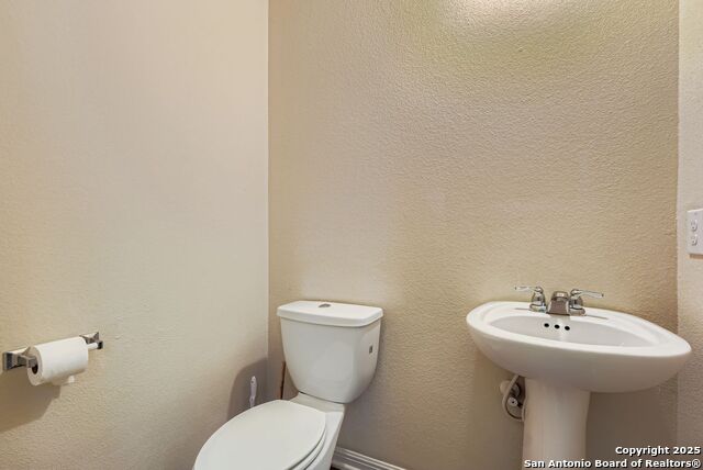 Image 12 of 28 For 9035 Gull