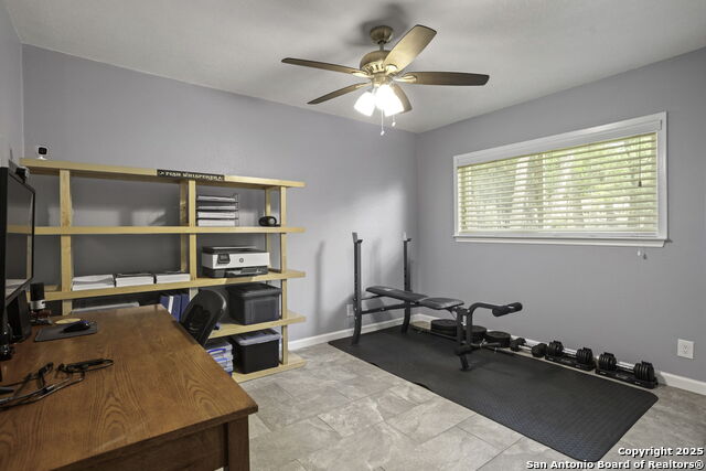 Image 16 of 26 For 323 Cherrywood