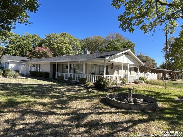 Details for 504 Bandera E, Boerne, TX 78006