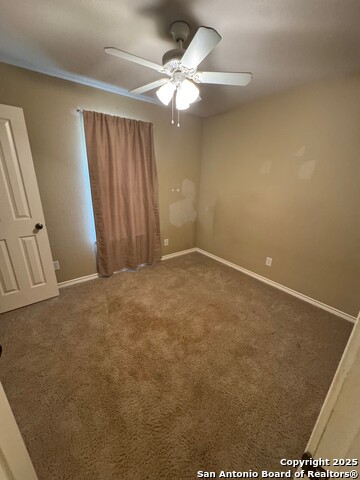 Listing photo id 13 for 328 Kinsey Ln