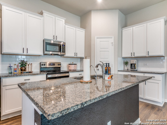 Image 10 of 26 For 5522 Coral Valley