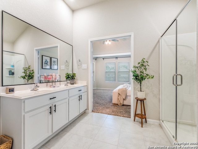 Image 17 of 26 For 5522 Coral Valley