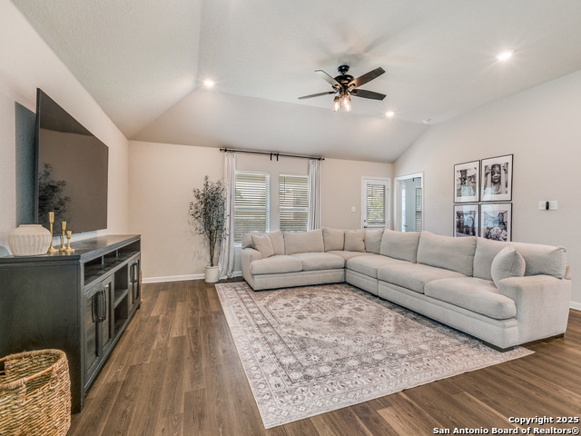 Image 5 of 26 For 5522 Coral Valley