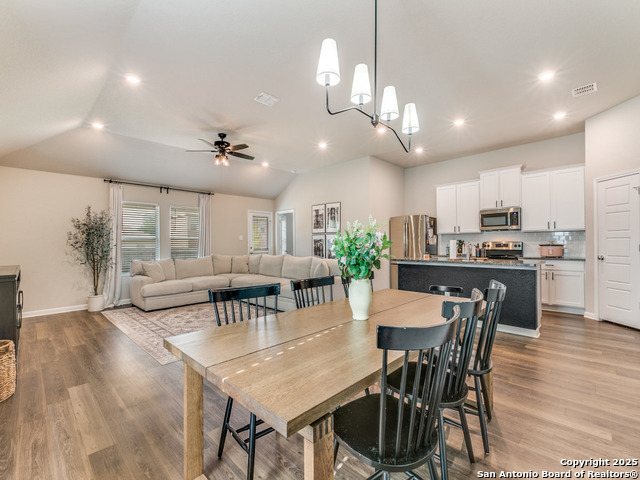 Image 6 of 26 For 5522 Coral Valley