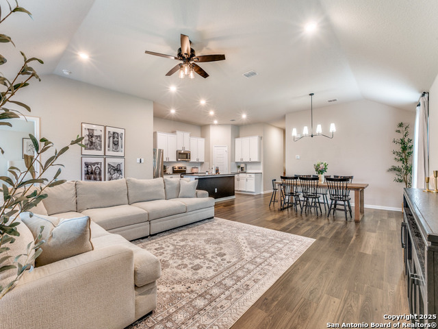 Image 7 of 26 For 5522 Coral Valley