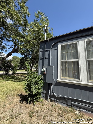 Listing photo id 8 for 517 Heideke N