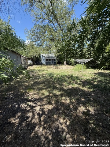 Listing photo id 6 for 517 Heideke N