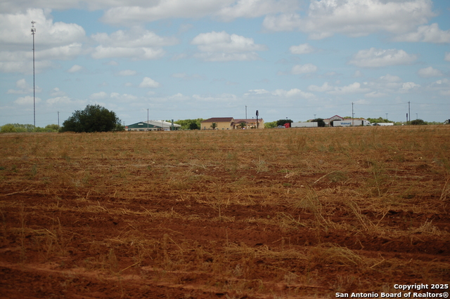 Listing photo id 19 for Tbd Ih 35