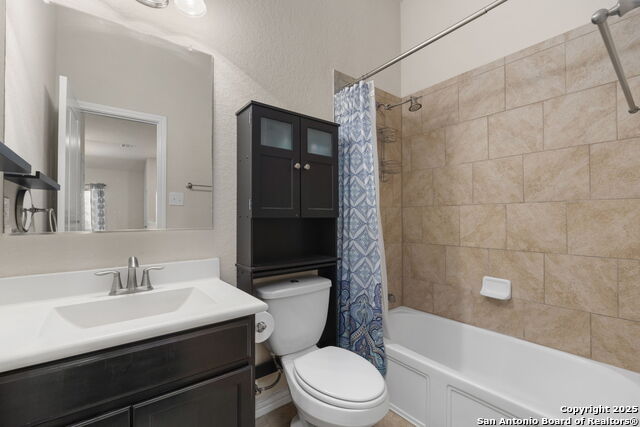 Image 26 of 32 For 13836 Bellows Path