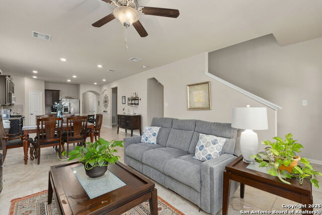 Image 9 of 32 For 13836 Bellows Path