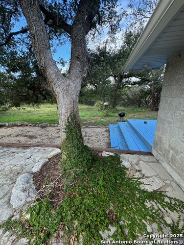 Image 13 of 16 For 572 Fm 2107  