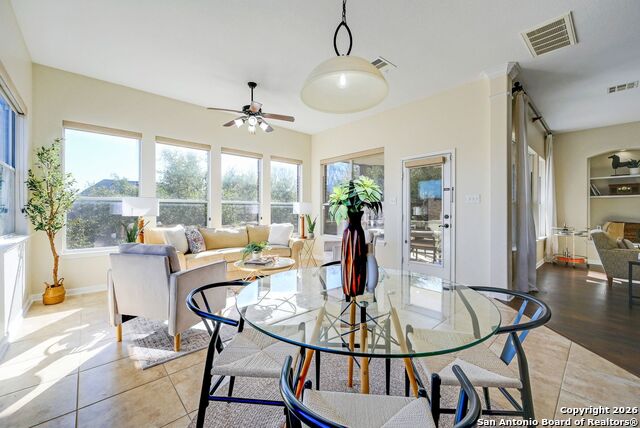 Image 7 of 39 For 814 Artisan Way