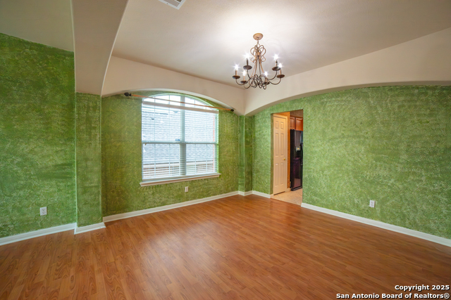 Image 3 of 28 For 1414 Mesa  