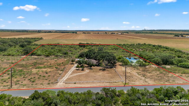 Details for 281 County Road 265, Hondo, TX 78861