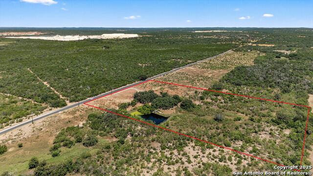 Listing photo id 12 for 281 County Road 265