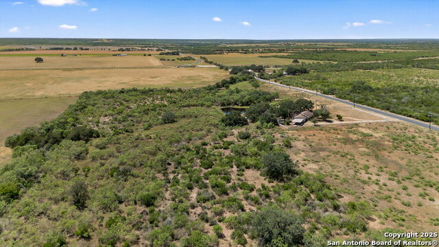 Listing photo id 15 for 281 County Road 265