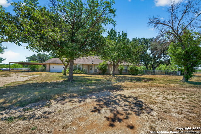 Listing photo id 20 for 281 County Road 265