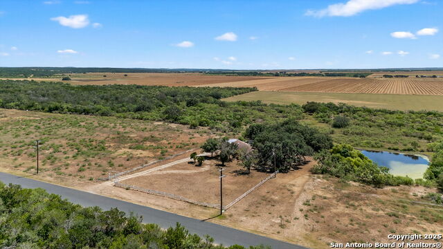 Listing photo id 3 for 281 County Road 265