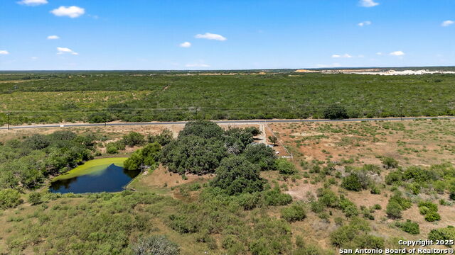 Listing photo id 5 for 281 County Road 265