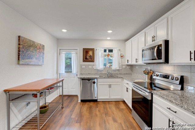 Image 13 of 27 For 747 Steeplebush