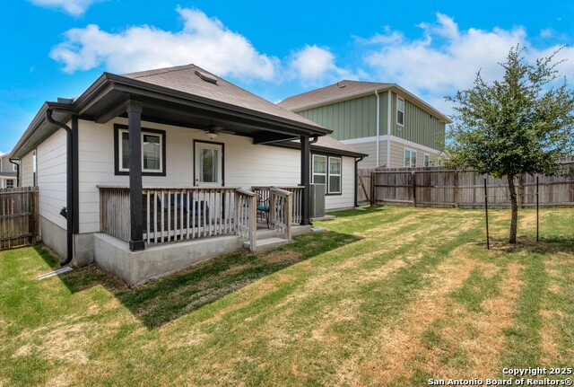 Image 24 of 27 For 747 Steeplebush