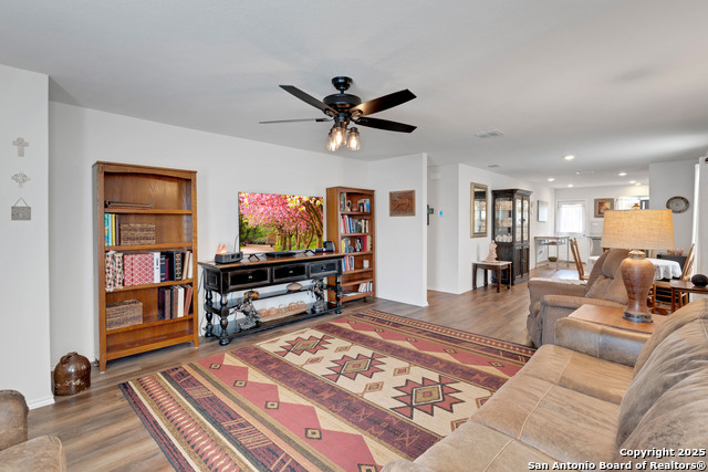 Image 3 of 27 For 747 Steeplebush