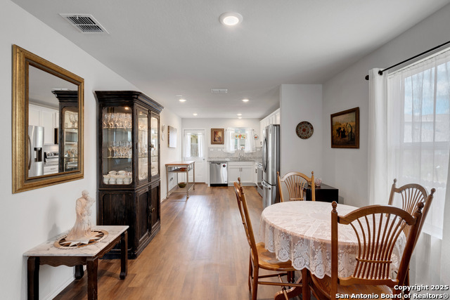 Image 8 of 27 For 747 Steeplebush