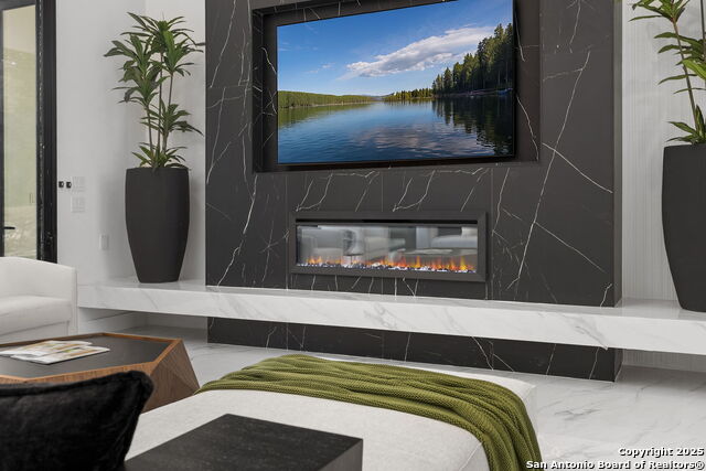 Listing photo id 14 for 23611 Messina Cyn