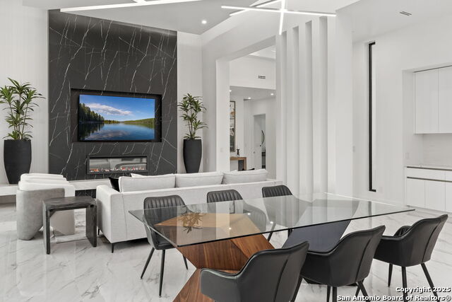 Listing photo id 15 for 23611 Messina Cyn