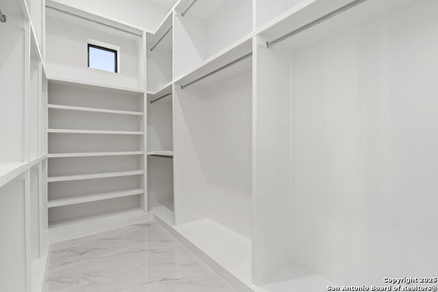 Listing photo id 27 for 23611 Messina Cyn