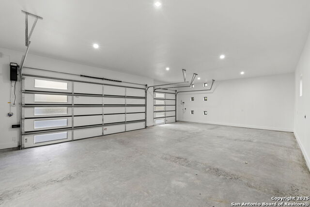 Listing photo id 36 for 23611 Messina Cyn