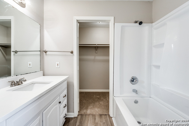 Image 12 of 27 For 9722 Spruce Ridge